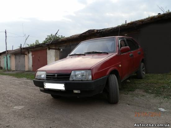 Автомобили Хэтчбек: Продам ВАЗ 21093 онлайн