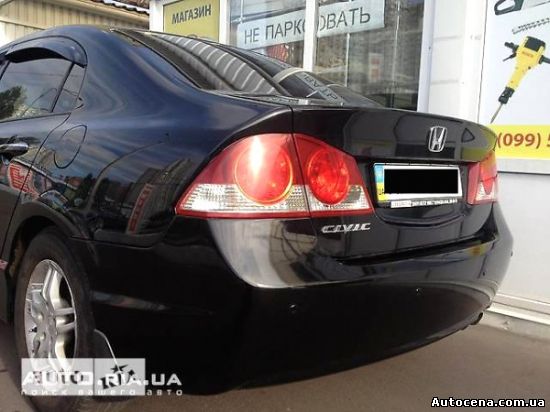Автомобили Красноград: Honda Civic 1.8 Basic14 600 $ онлайн