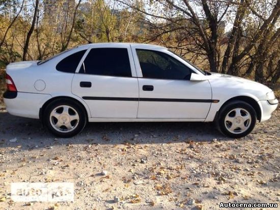 Автомобили Смела: Opel Vectra6 500 $ онлайн