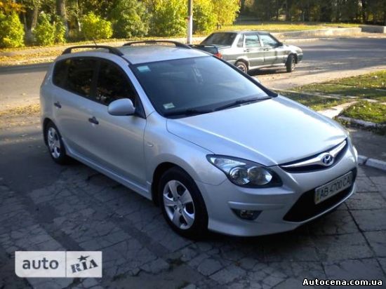 Автомобили Мелитополь: Hyundai i3016 200 $ онлайн