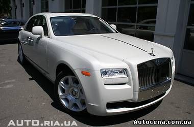 Автомобили Rolls-Royce: Rolls-Royce Ghost 2014 онлайн