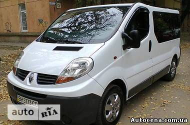 Автомобили Renault: Renault Trafic пасс. -RESTYLING 2008 онлайн