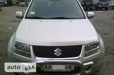 Автомобили Suzuki: Suzuki Grand Vitara 2008 онлайн