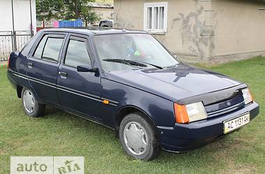 Автомобили ЗАЗ: ЗАЗ 1103 Славута 2007 онлайн