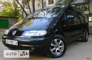 Авто продажа Volkswagen: Volkswagen Sharan 2000